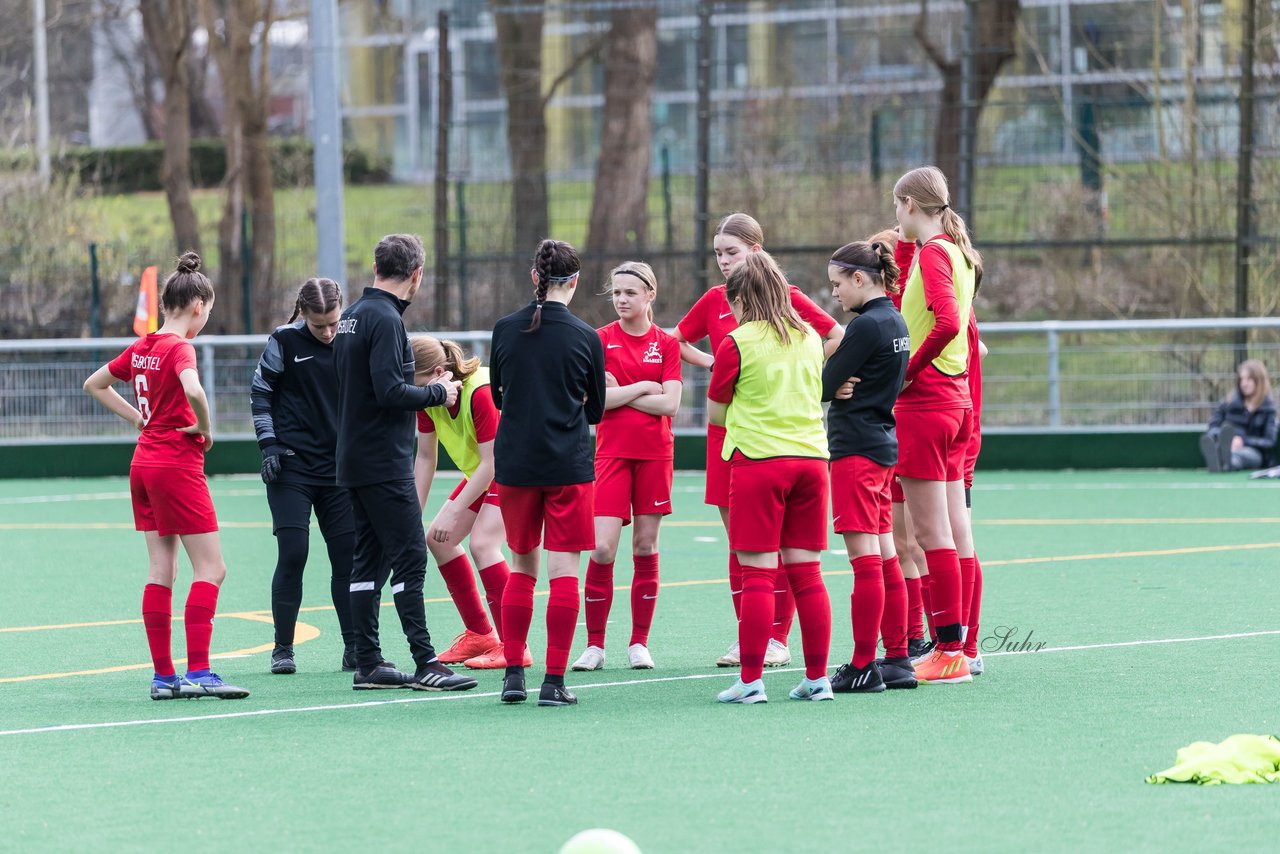 Bild 130 - wCJ VfL Pinneberg - Eimbuettler TV : Ergebnis: 1:1